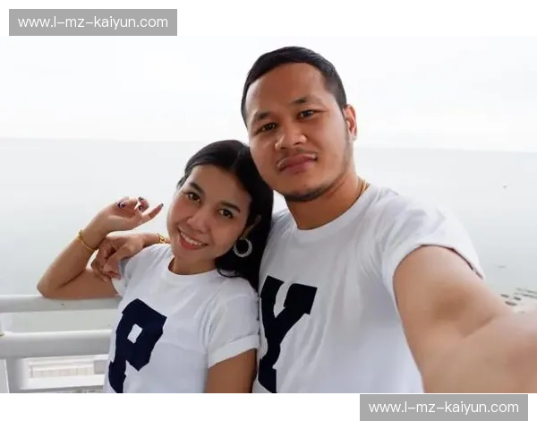 雅桑克莱vs.安迪：一场横跨文化与时代的音乐对决，谁是真正的“节奏之王”？